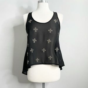 IRIS BASIC Sheer Studded Crosses Sleeves High-Low Tank